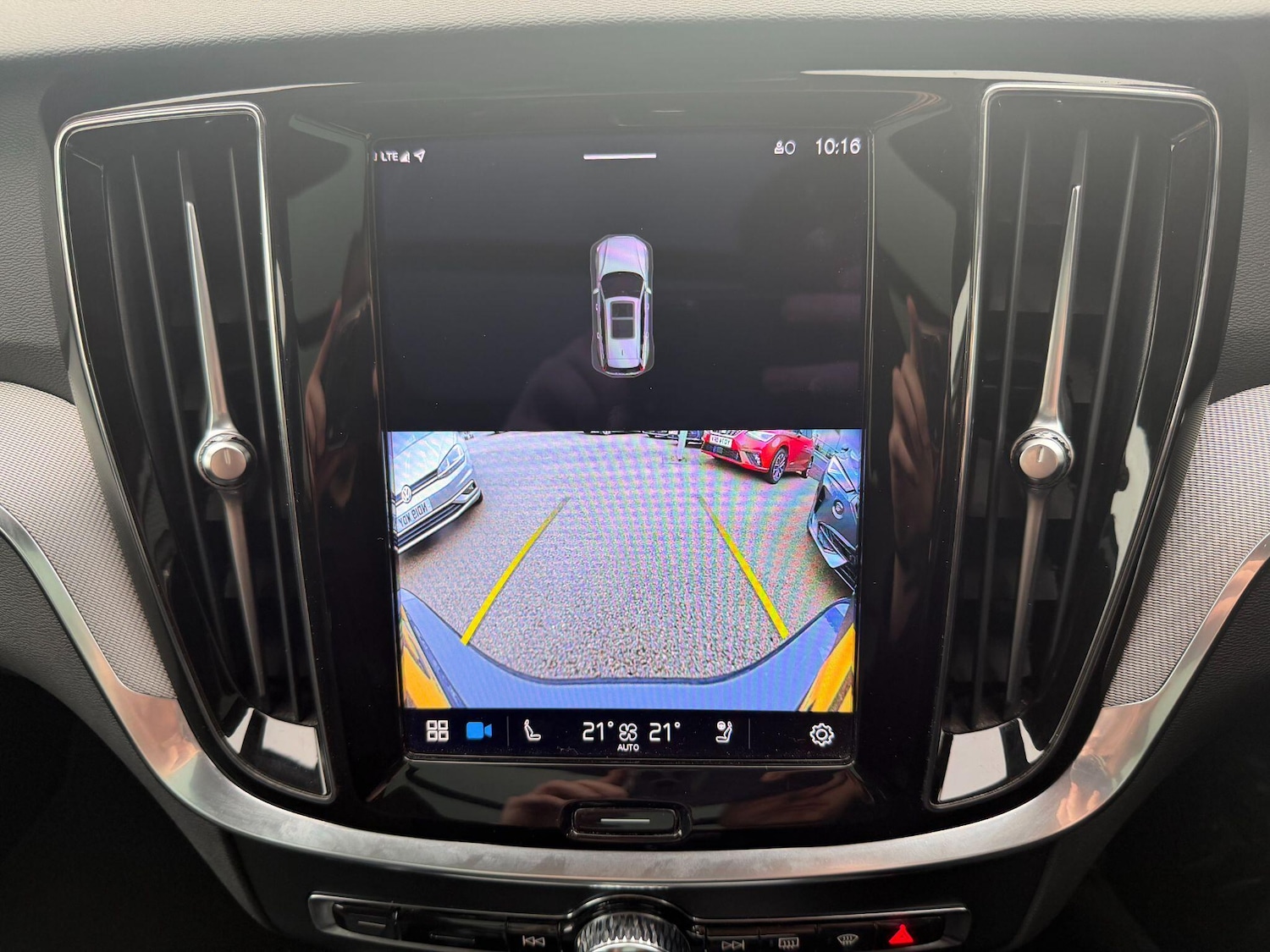 Used Volvo V60 2023 for sale - 77565023: Photo 35