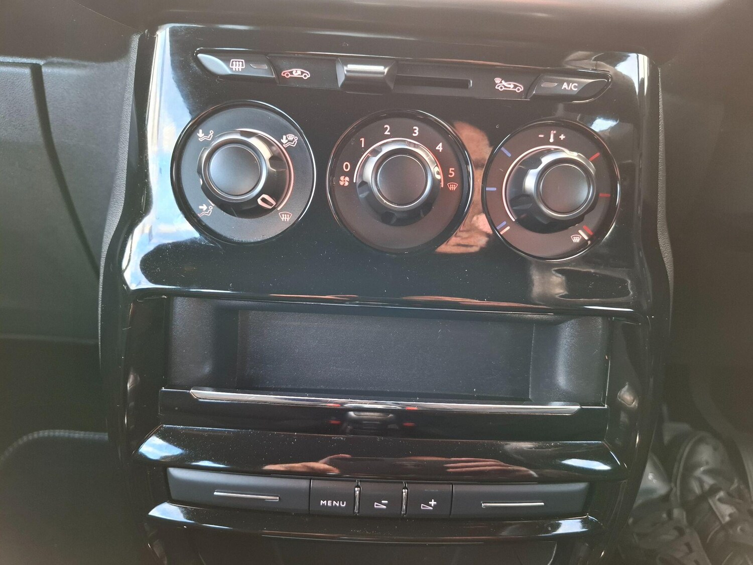 Used DS Automobiles DS 3 2016 for sale - 76620141: Photo 15