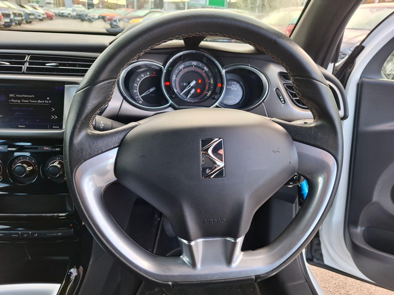 Used DS Automobiles DS 3 2016 for sale - 76620141: Photo 16