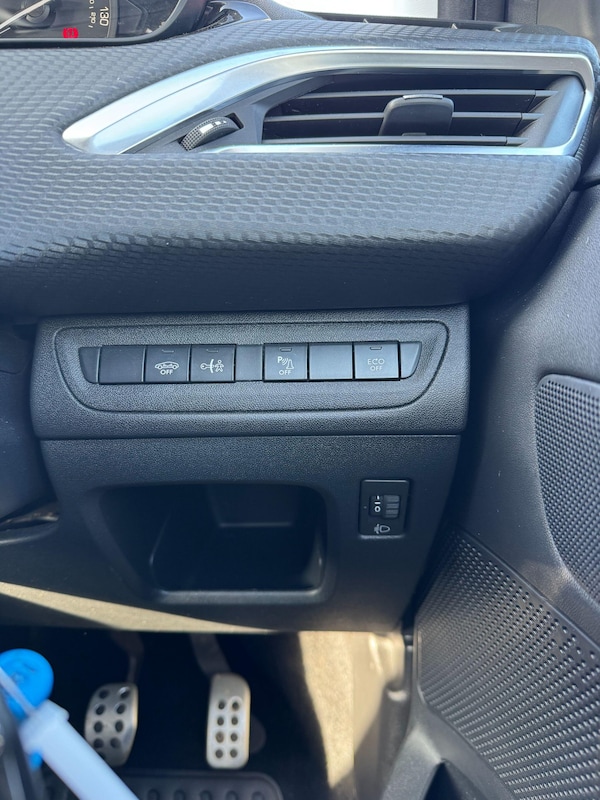 Used Peugeot 208 2019 for sale - 76239375: Photo 15