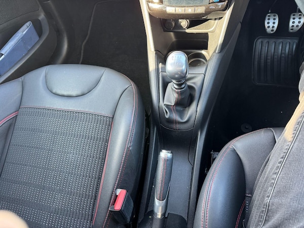 Used Peugeot 208 2019 for sale - 76239375: Photo 19