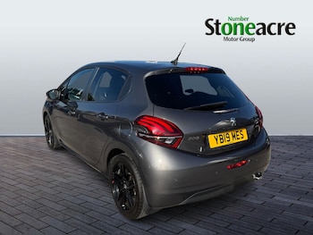 Used Peugeot 208 2019 for sale - 76239375: Photo