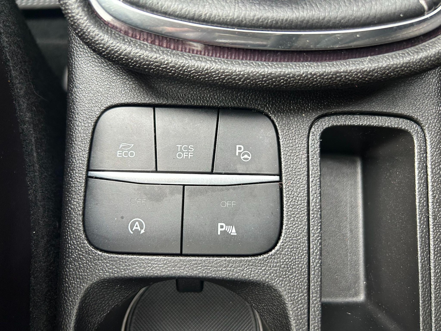 Used Ford Fiesta 2018 for sale - 76688616: Photo 14