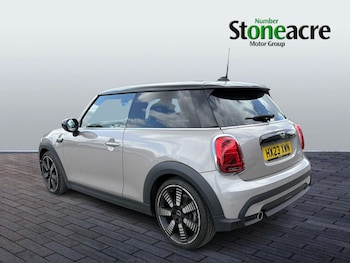 Used MINI Hatch 2023 for sale - 78601224: Photo
