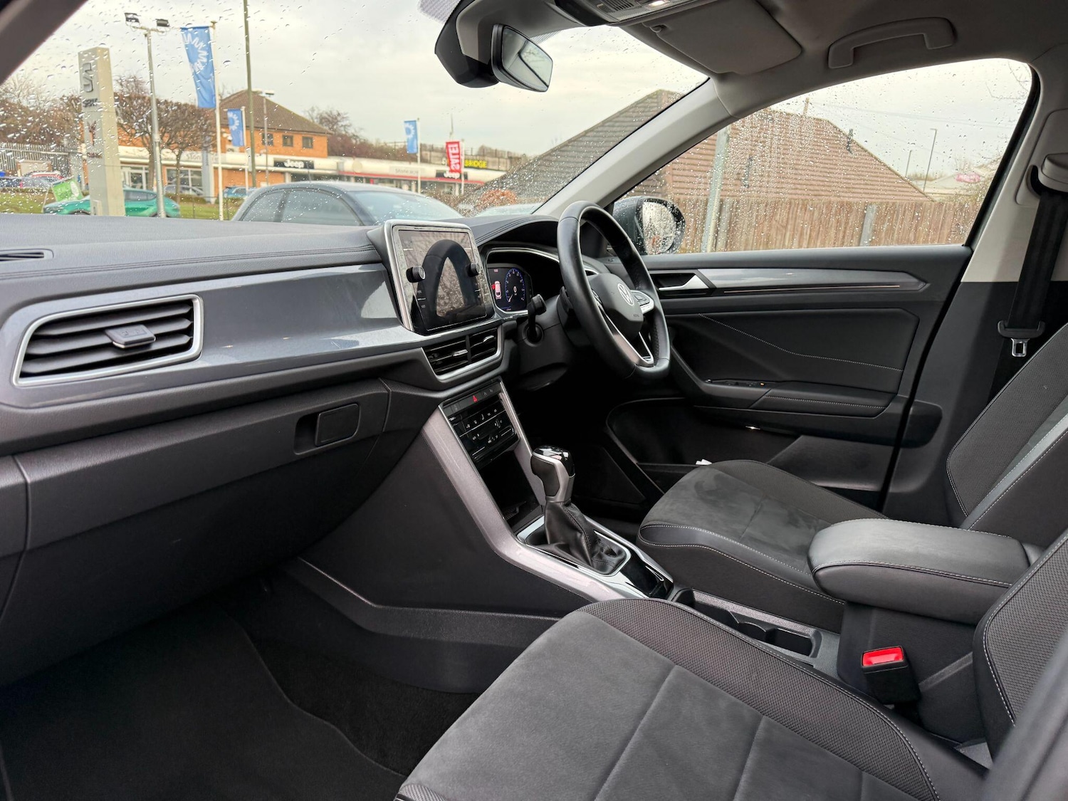 Used Volkswagen T-Roc 2022 for sale - 77304956: Photo 25