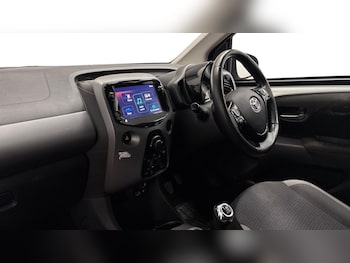 Used Toyota AYGO 2021 for sale - 79540153: Photo