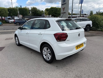 Used Volkswagen Polo 2018 for sale - 78648523: Photo