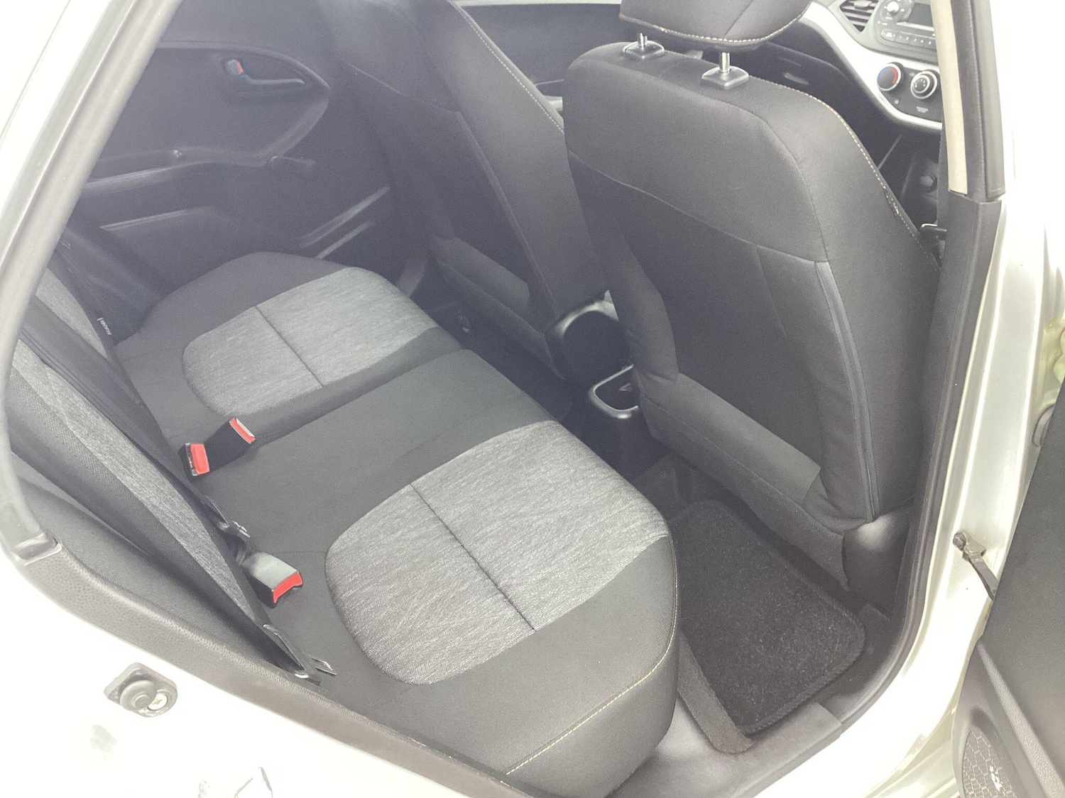 Used Kia Picanto 2013 for sale - 76620627: Photo 15