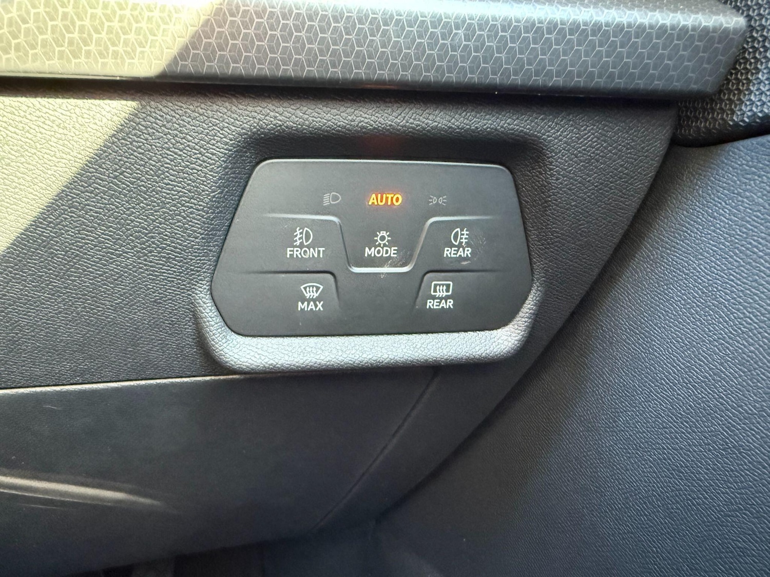 Used SEAT Leon 2022 for sale - 77565022: Photo 17