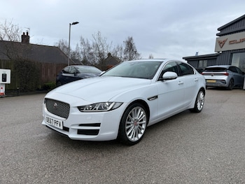Used Jaguar XE 2017 for sale - 77538219: Photo