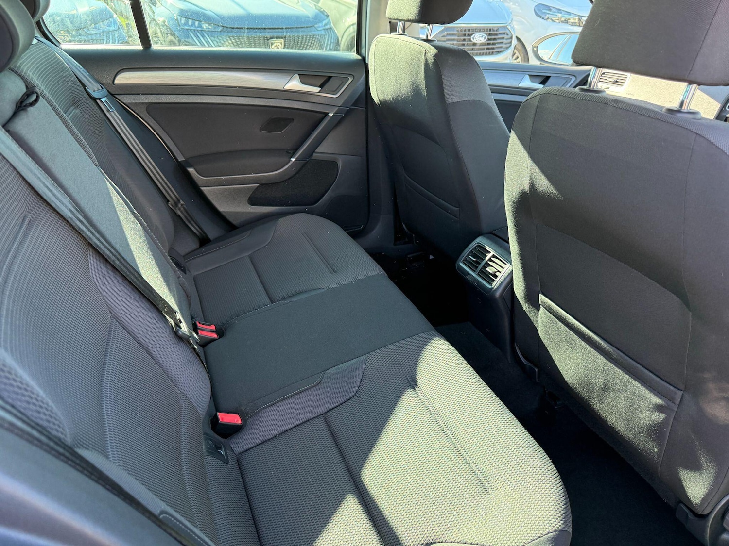Used Volkswagen Golf 2019 for sale - 76336598: Photo 12