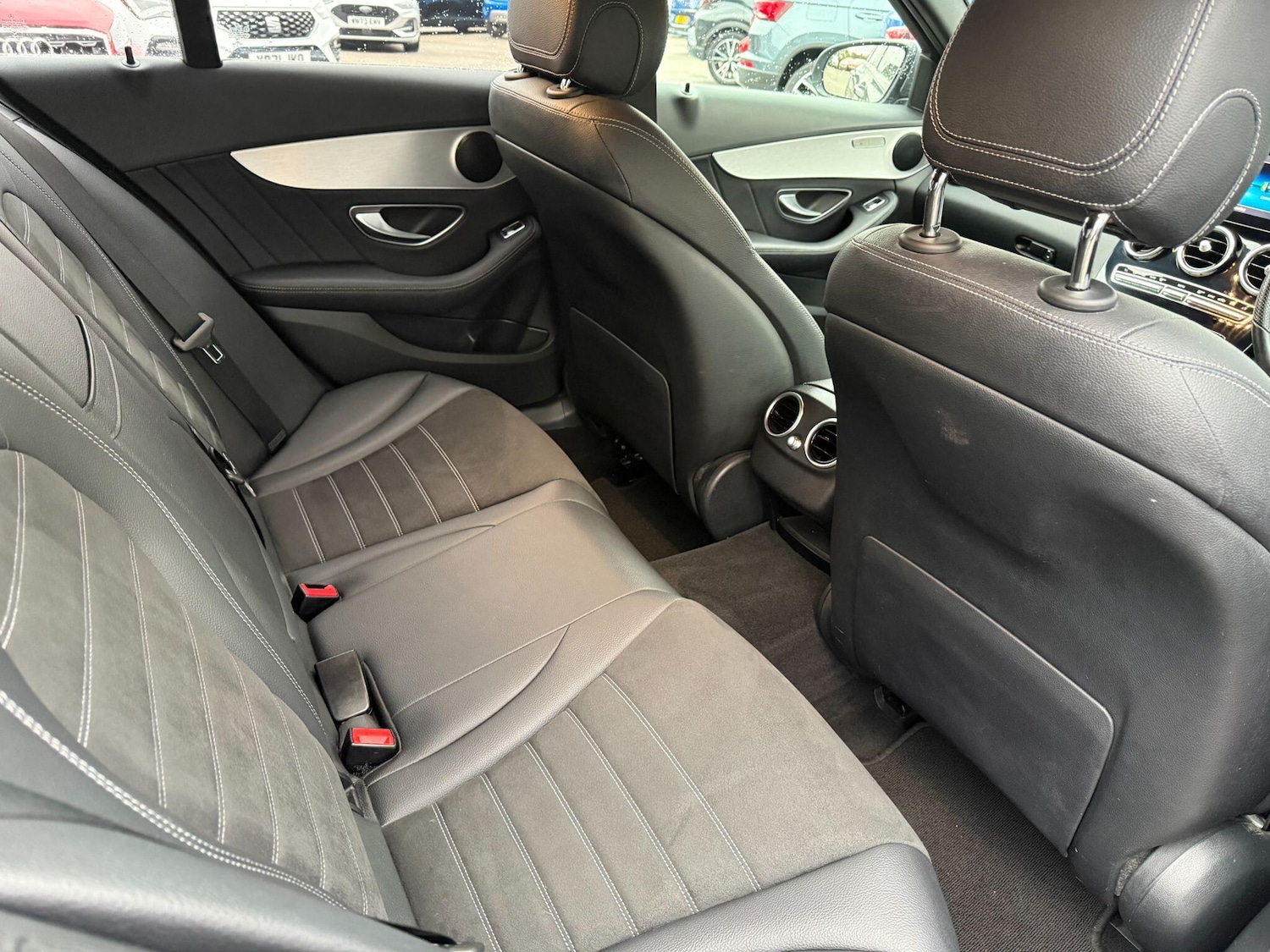 Used Mercedes-Benz C Class 2019 for sale - 76561903: Photo 13