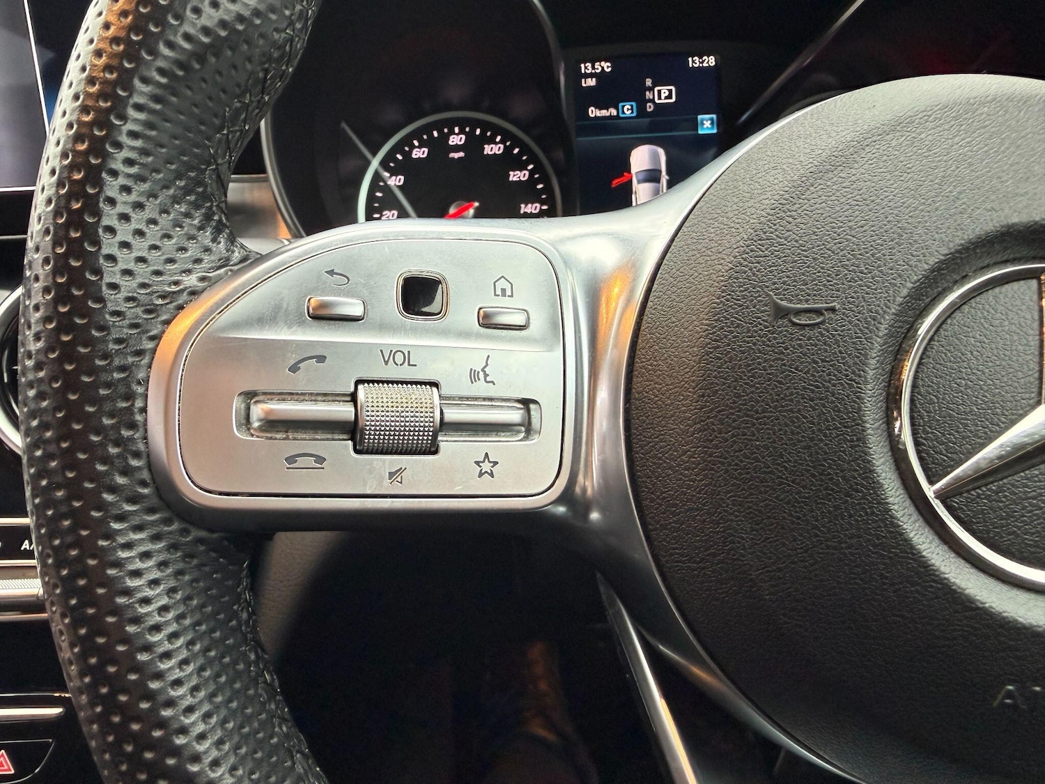 Used Mercedes-Benz C Class 2019 for sale - 76561903: Photo 15