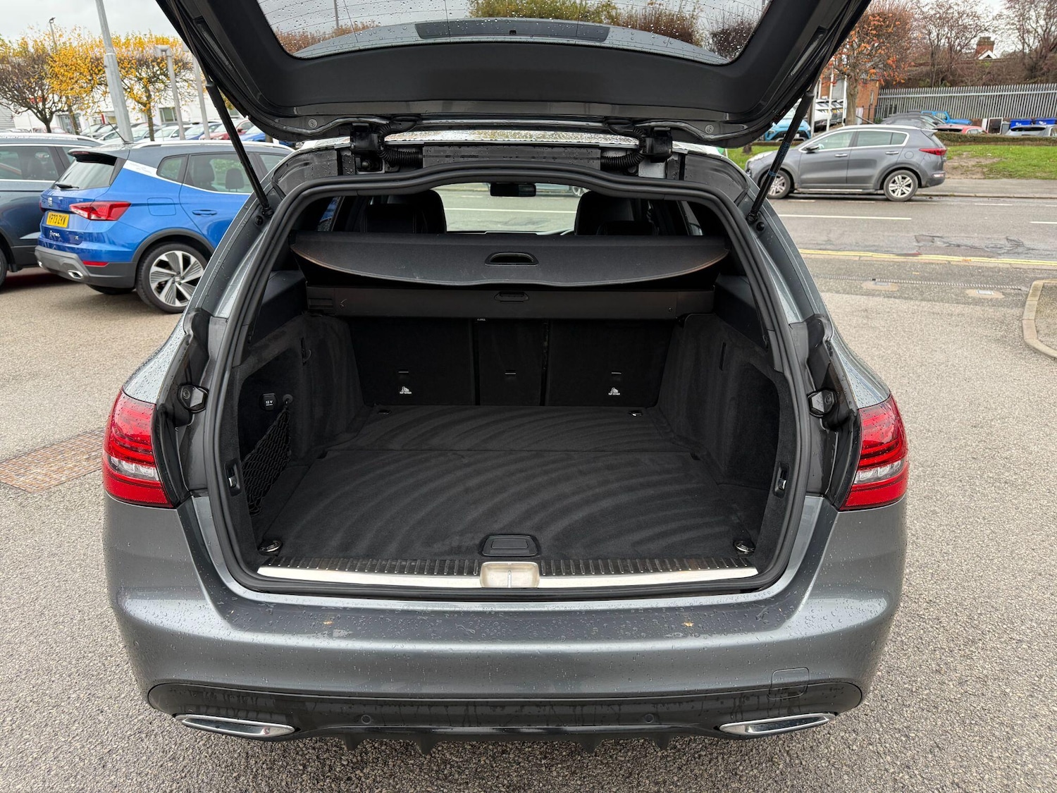 Used Mercedes-Benz C Class 2019 for sale - 76561903: Photo 25