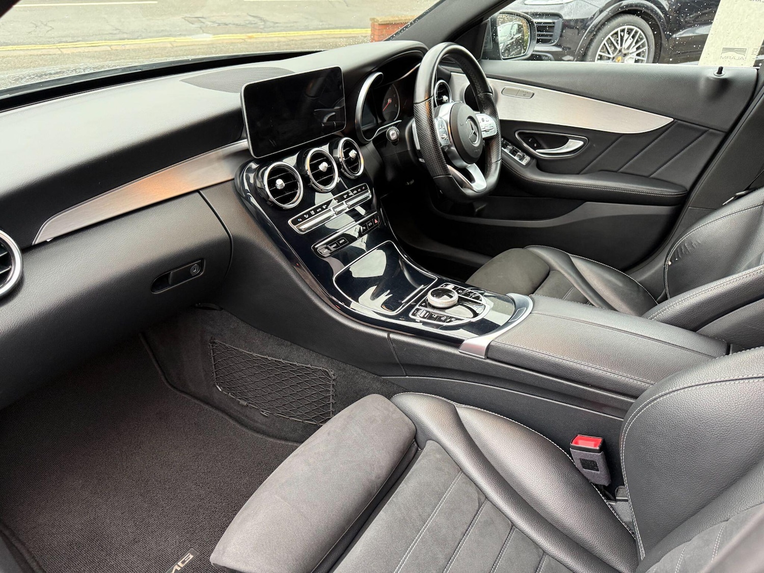 Used Mercedes-Benz C Class 2019 for sale - 76561903: Photo 26