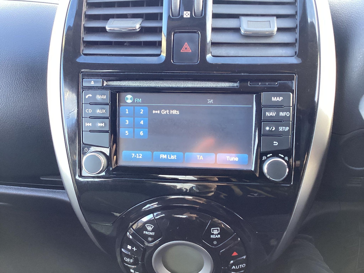 Used Nissan Micra 2015 for sale - 76619795: Photo 21