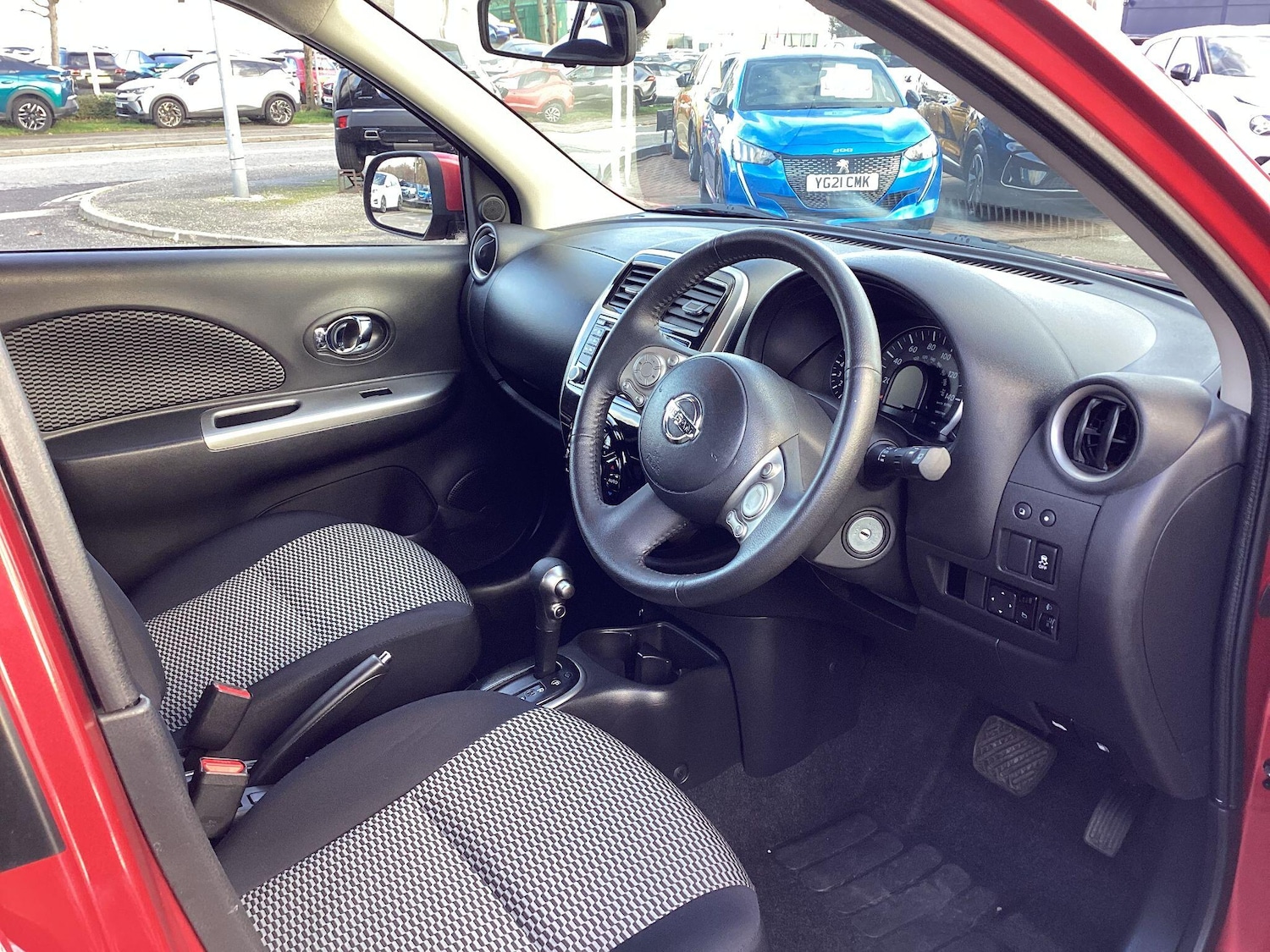 Used Nissan Micra 2015 for sale - 76619795: Photo 8