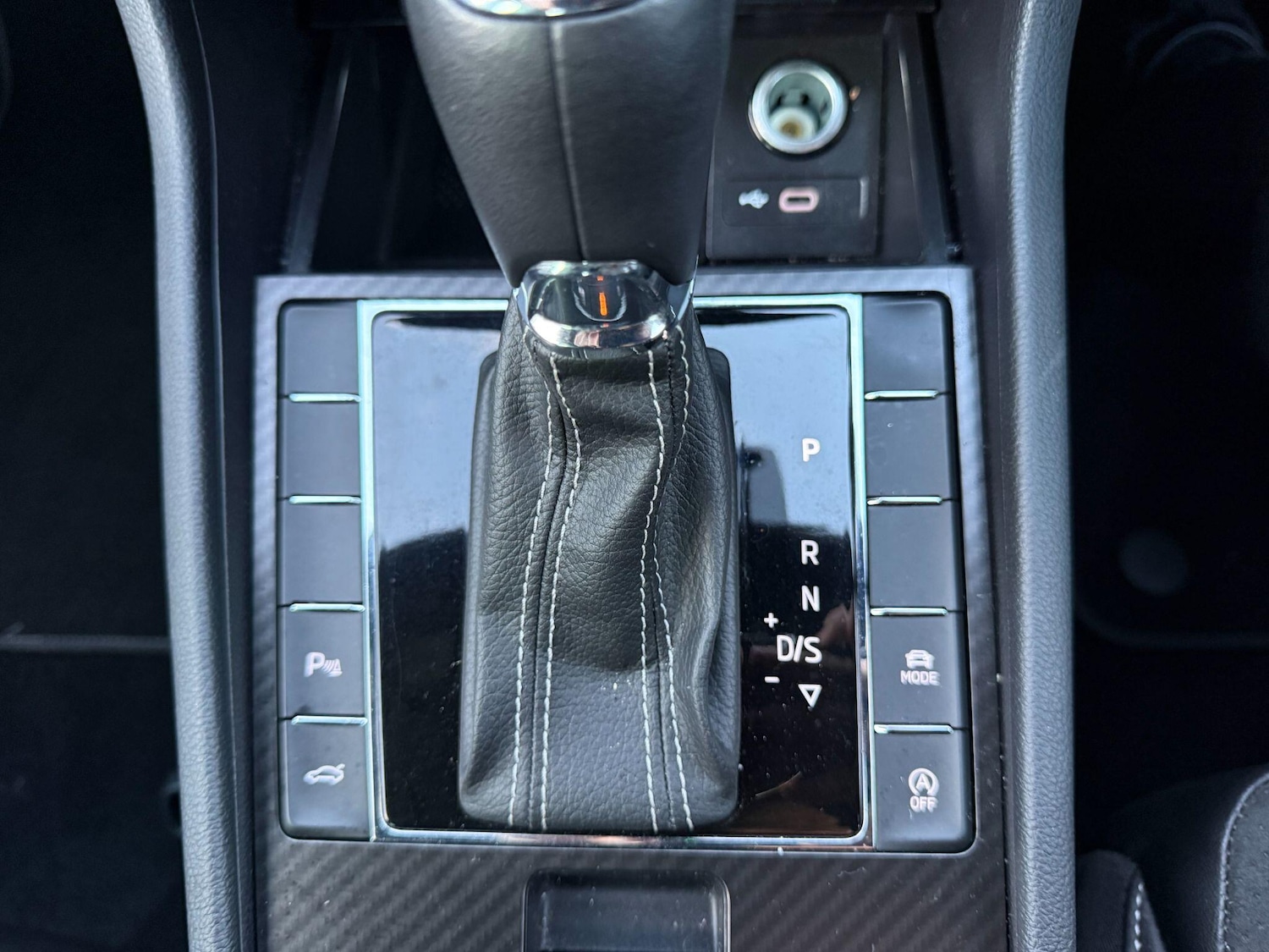 Used Skoda Superb 2024 for sale - 77215293: Photo 13