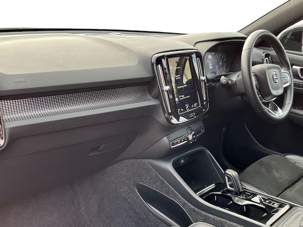 Used Volvo XC40 2021 for sale - 75661043: Photo 8