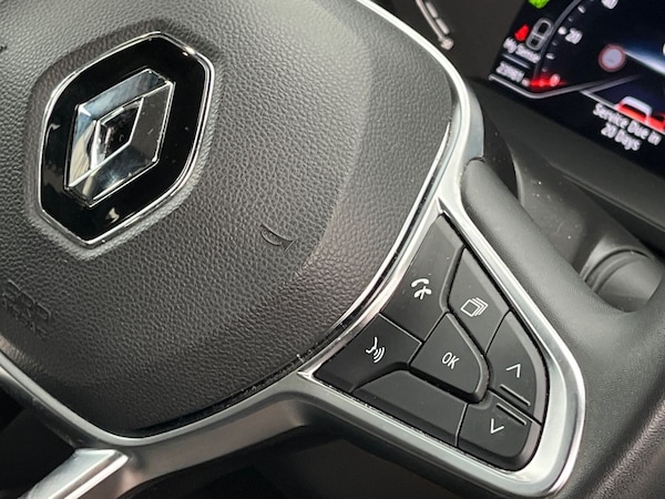 Used Renault Captur 2021 for sale - 75672839: Photo 19