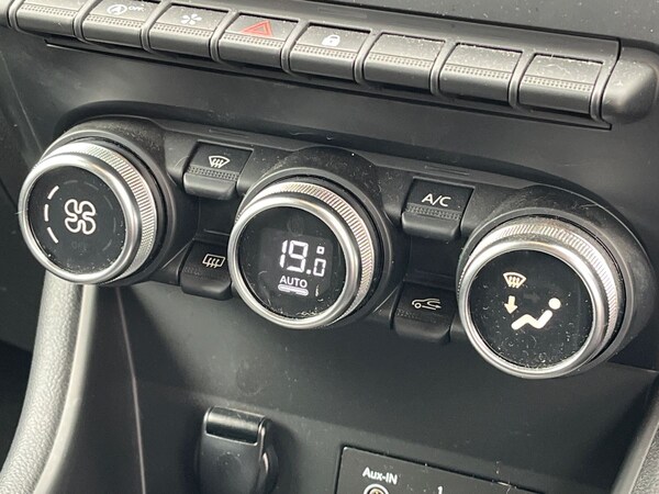 Used Renault Captur 2021 for sale - 75672839: Photo 26