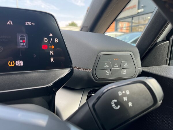 Used Cupra Born 2024 for sale - 75517099: Photo 23