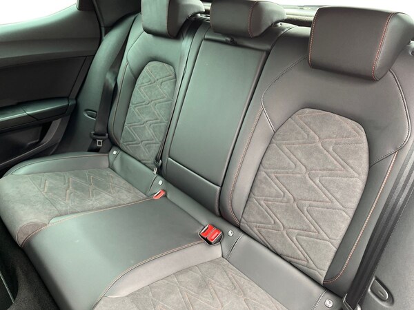 Used SEAT Leon 2024 for sale - 73296623: Photo 10