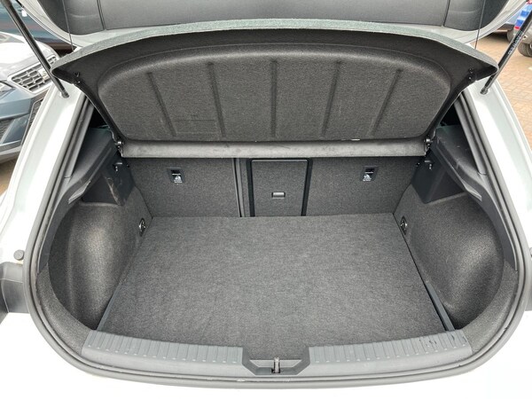 Used SEAT Leon 2024 for sale - 73296623: Photo 11
