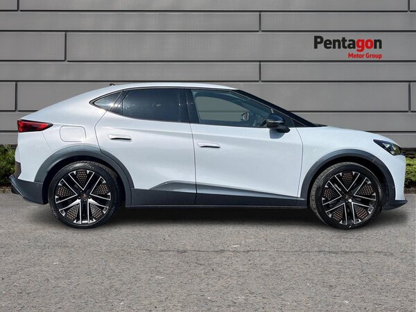 Used Cupra Tavascan 2025 for sale - 74565683: Photo 13