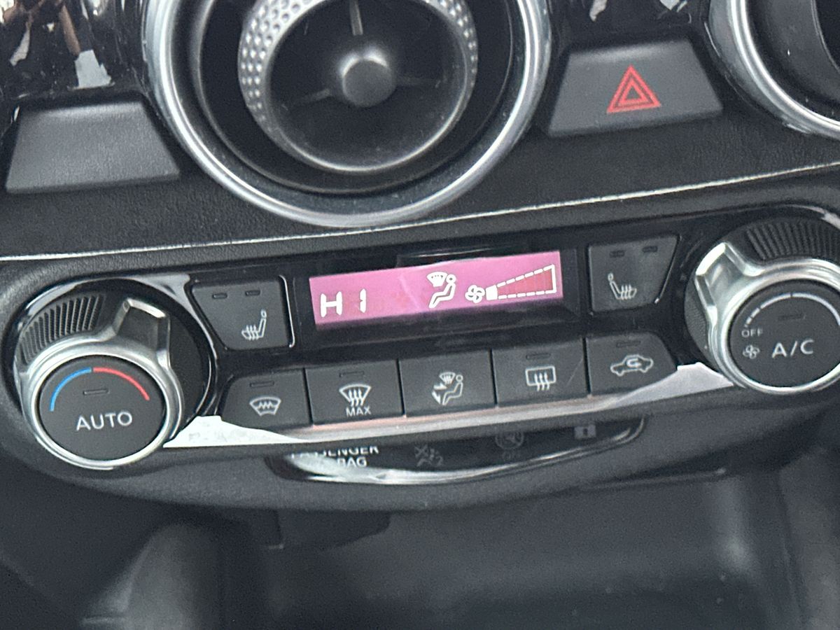 Used Nissan Juke 2022 for sale - 77065562: Photo 23