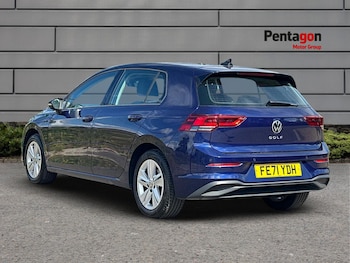 Used Volkswagen Golf 2021 for sale - 75593527: Photo