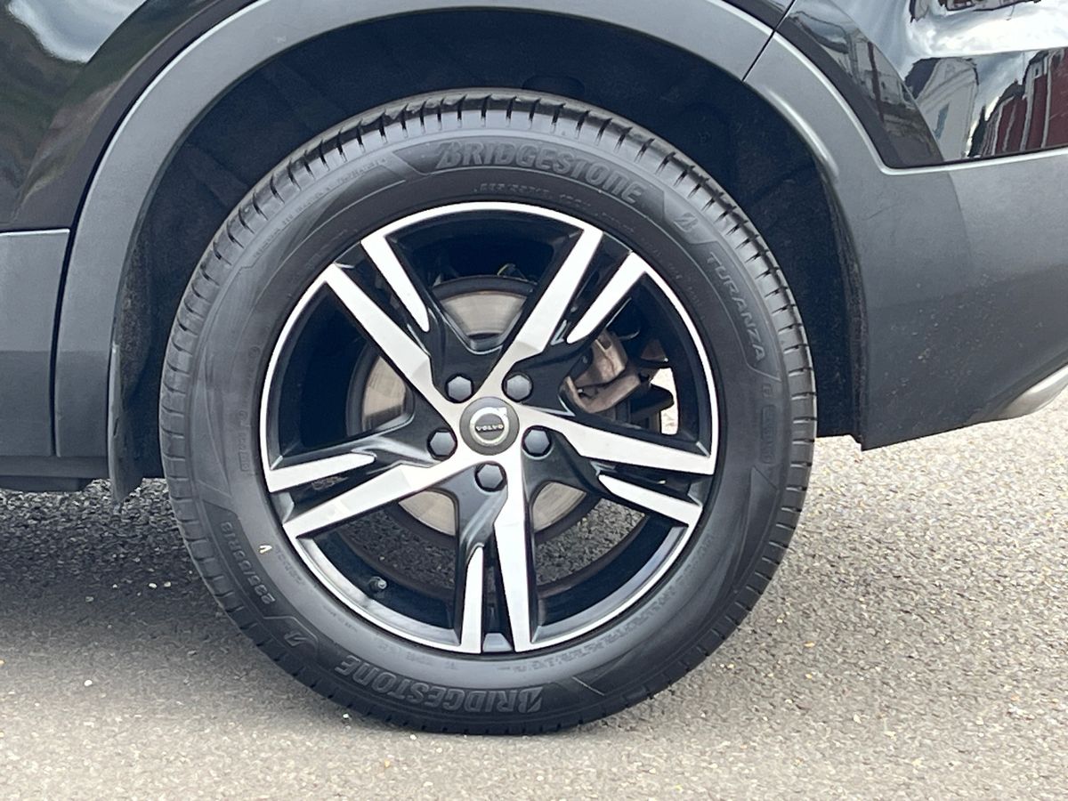 Used Volvo XC40 2020 for sale - 76892927: Photo 17