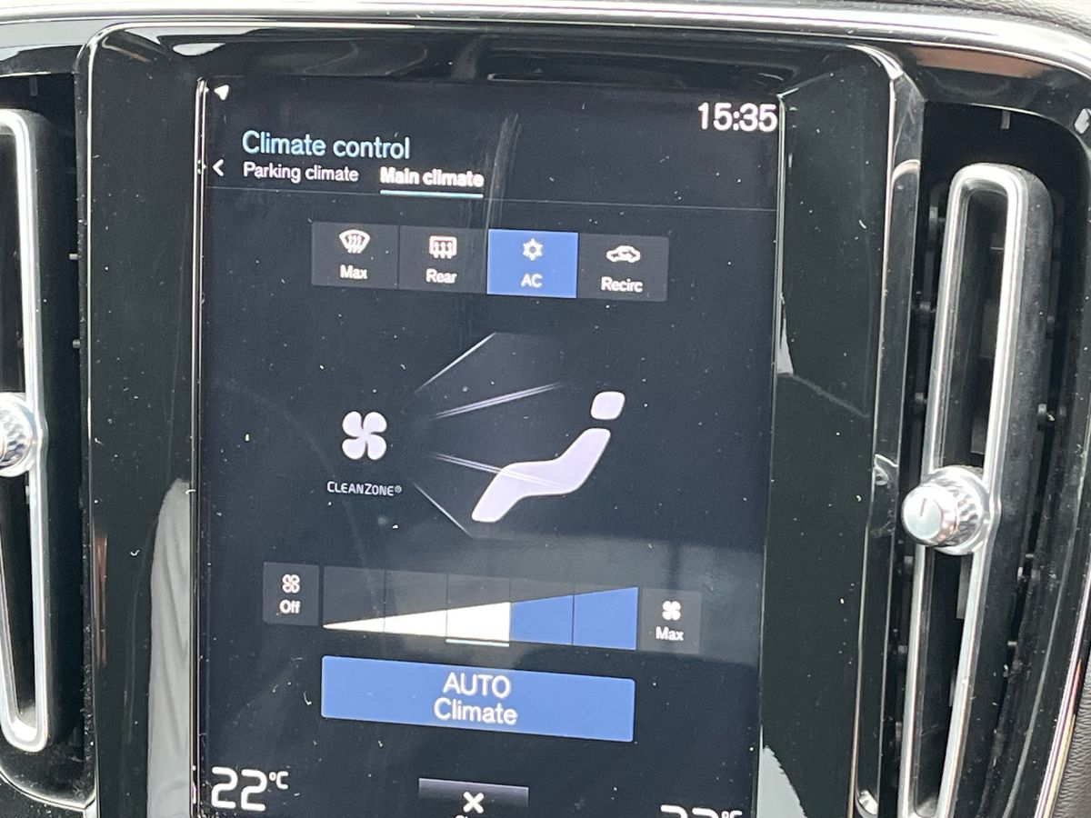 Used Volvo XC40 2020 for sale - 76892927: Photo 24