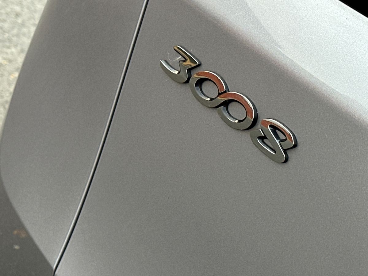 Used Peugeot 3008 2017 for sale - 76536475: Photo 37