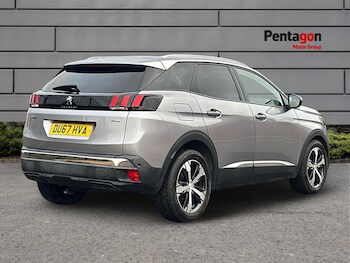 Used Peugeot 3008 2017 for sale - 76536475: Photo