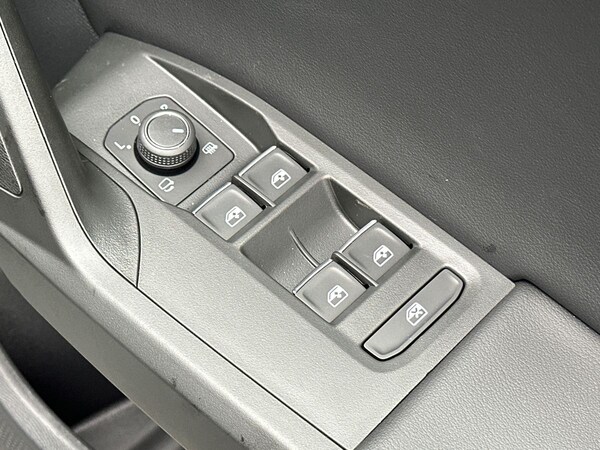 Used SEAT Leon 2025 for sale - 76044819: Photo 19