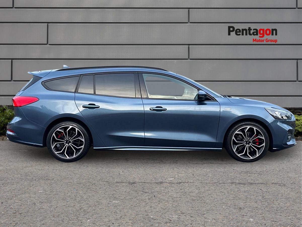 Used Ford Focus 2019 for sale - 76541109: Photo 13