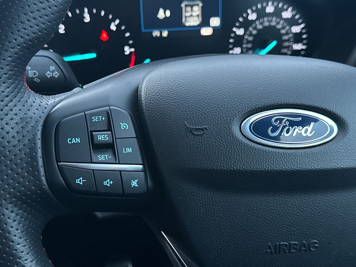 Used Ford Focus 2019 for sale - 76541109: Photo 20