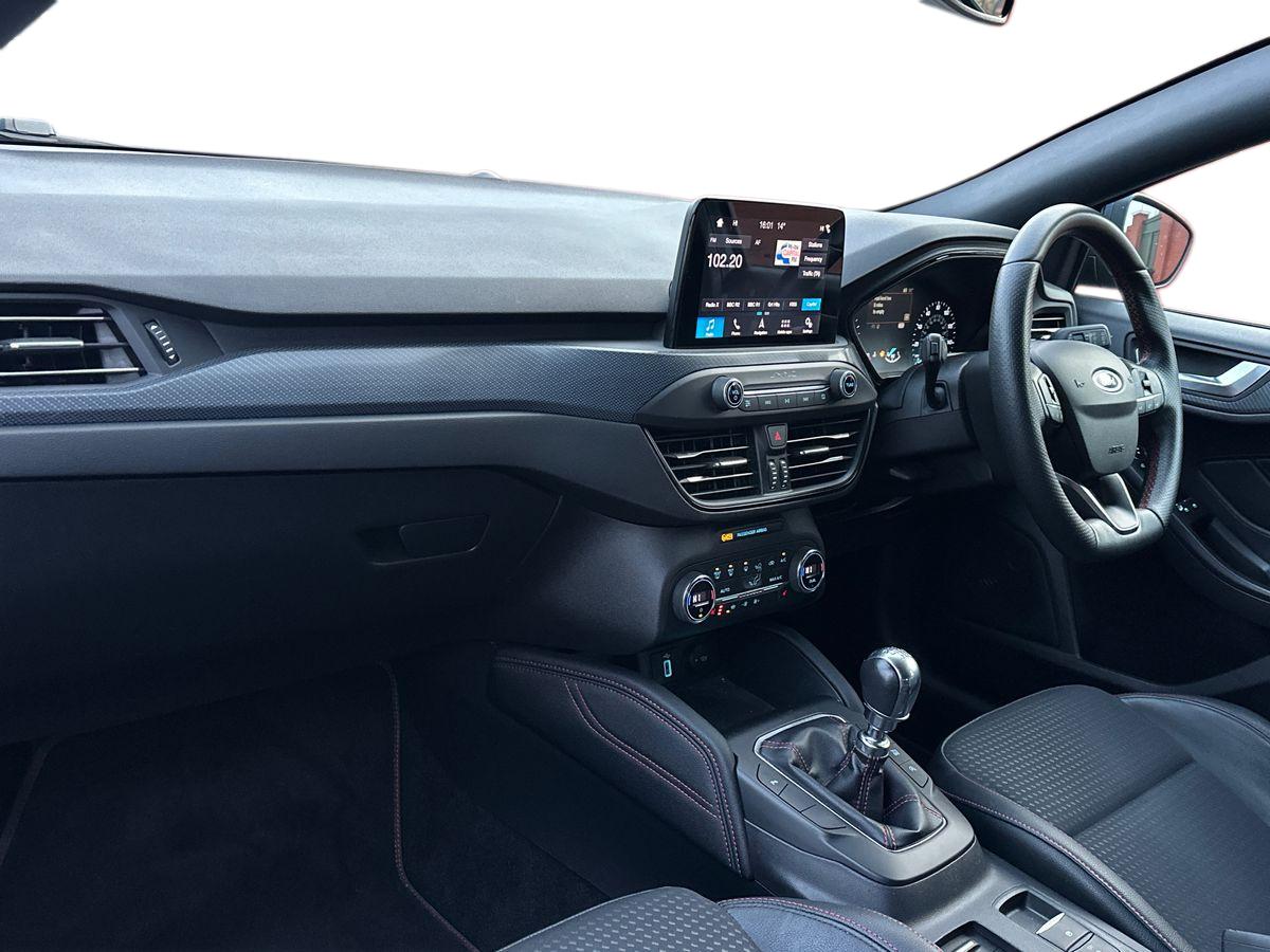 Used Ford Focus 2019 for sale - 76541109: Photo 8