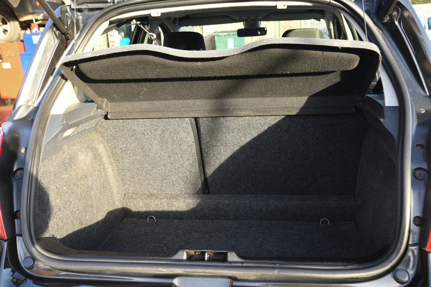 Used Renault Clio 2011 for sale - 76662816: Photo 6