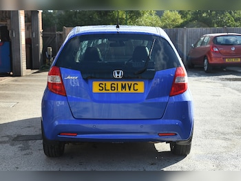Used Honda Jazz 2011 for sale - 75945114: Photo