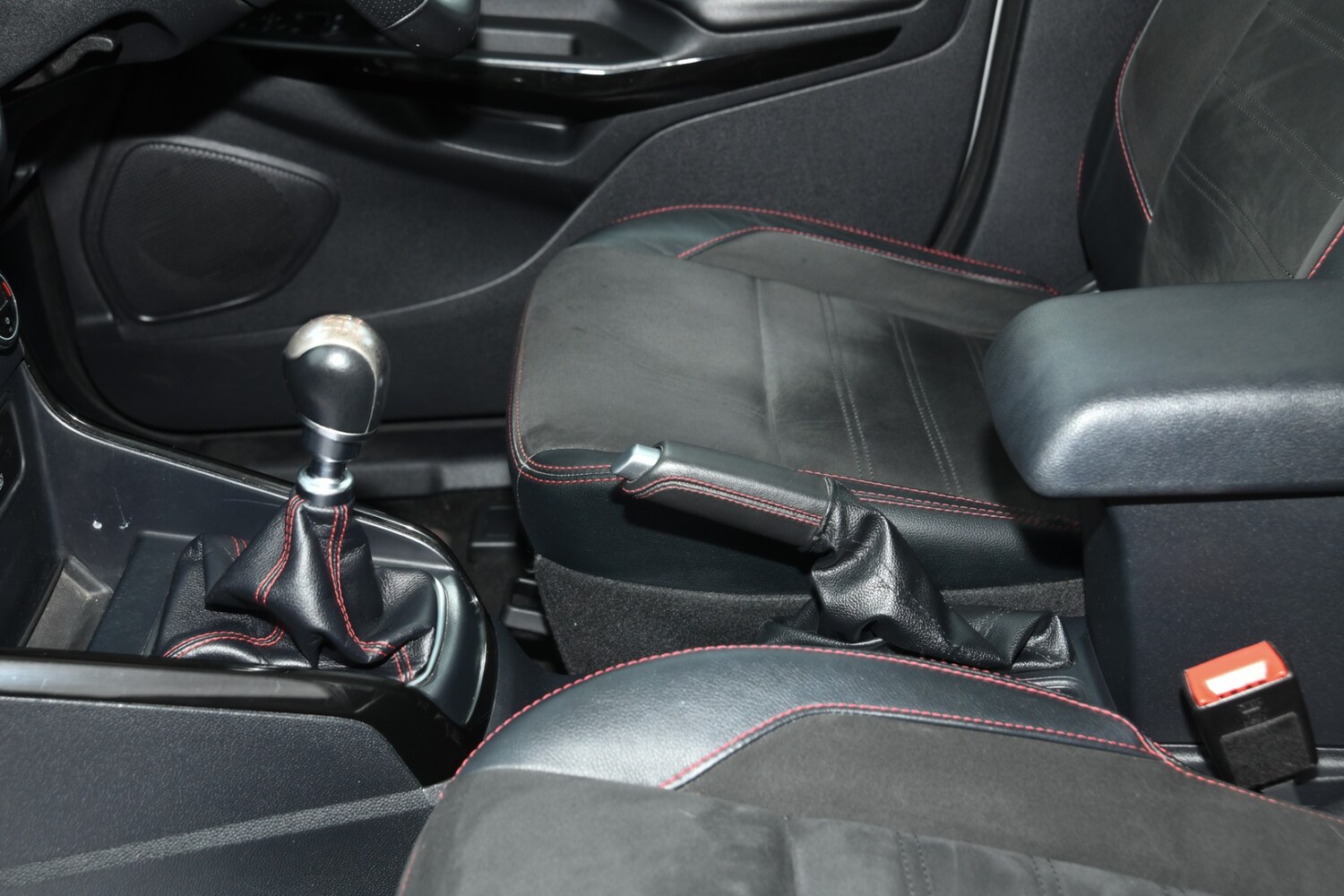 Used Ford Ecosport 2018 for sale - 77701410: Photo 16