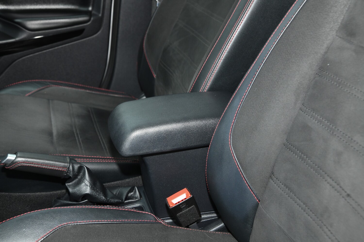 Used Ford Ecosport 2018 for sale - 77701410: Photo 17