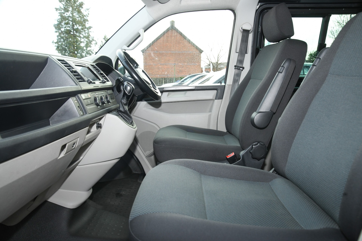 Used Volkswagen Transporter 2019 for sale - 76662564: Photo 18