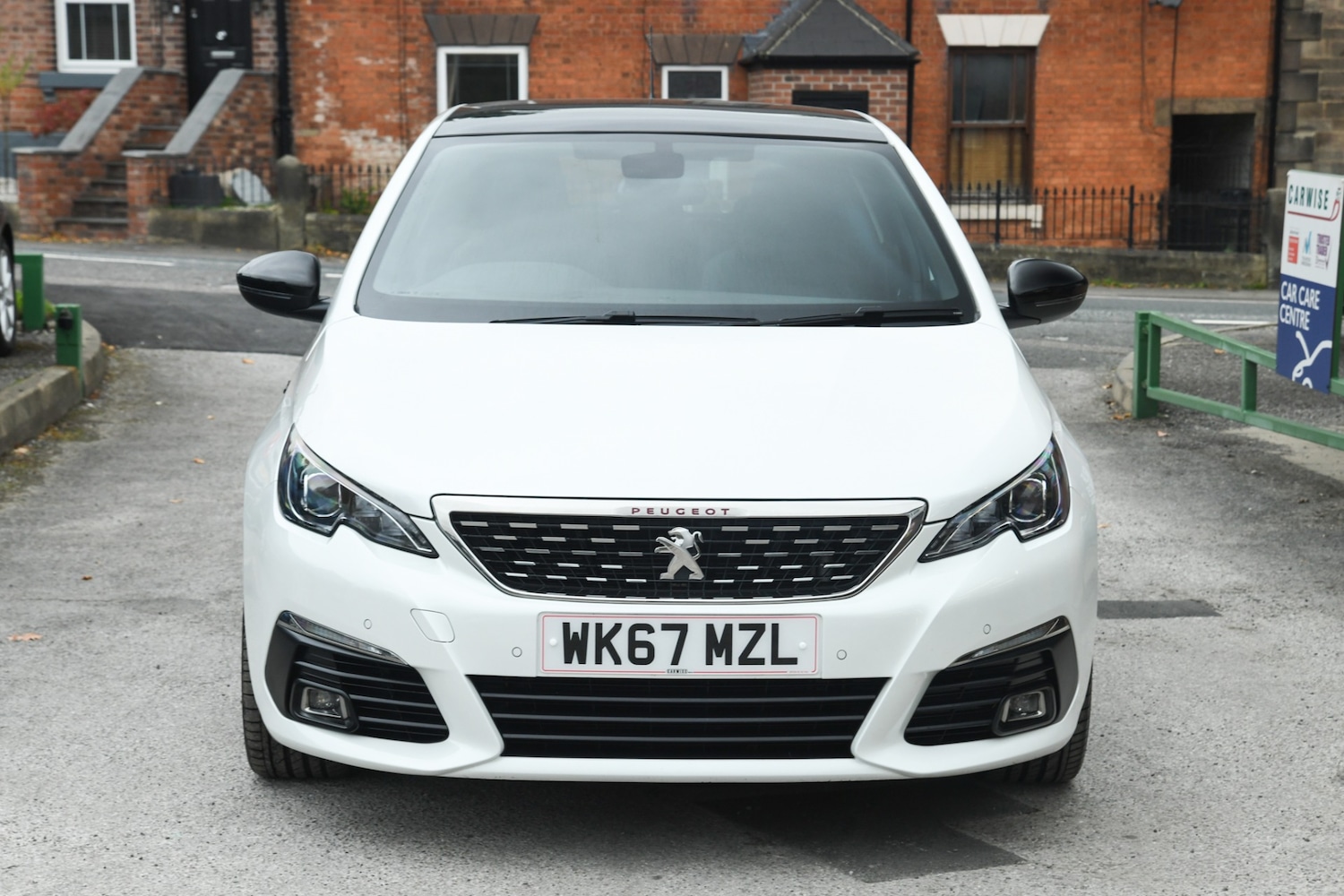 Used Peugeot 308 2017 for sale - 76089389: Photo 2