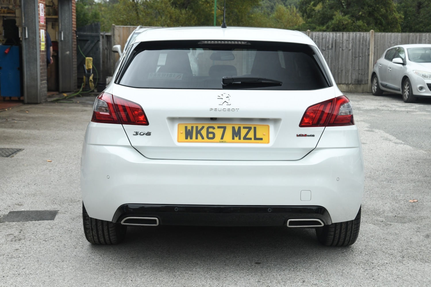 Used Peugeot 308 2017 for sale - 76089389: Photo 3