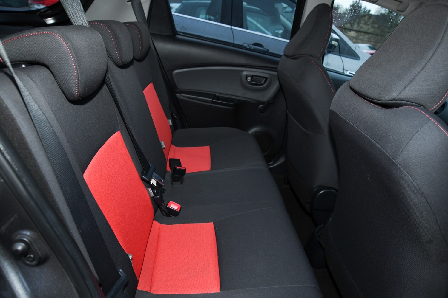 Used Toyota Yaris 2015 for sale - 77363227: Photo 19