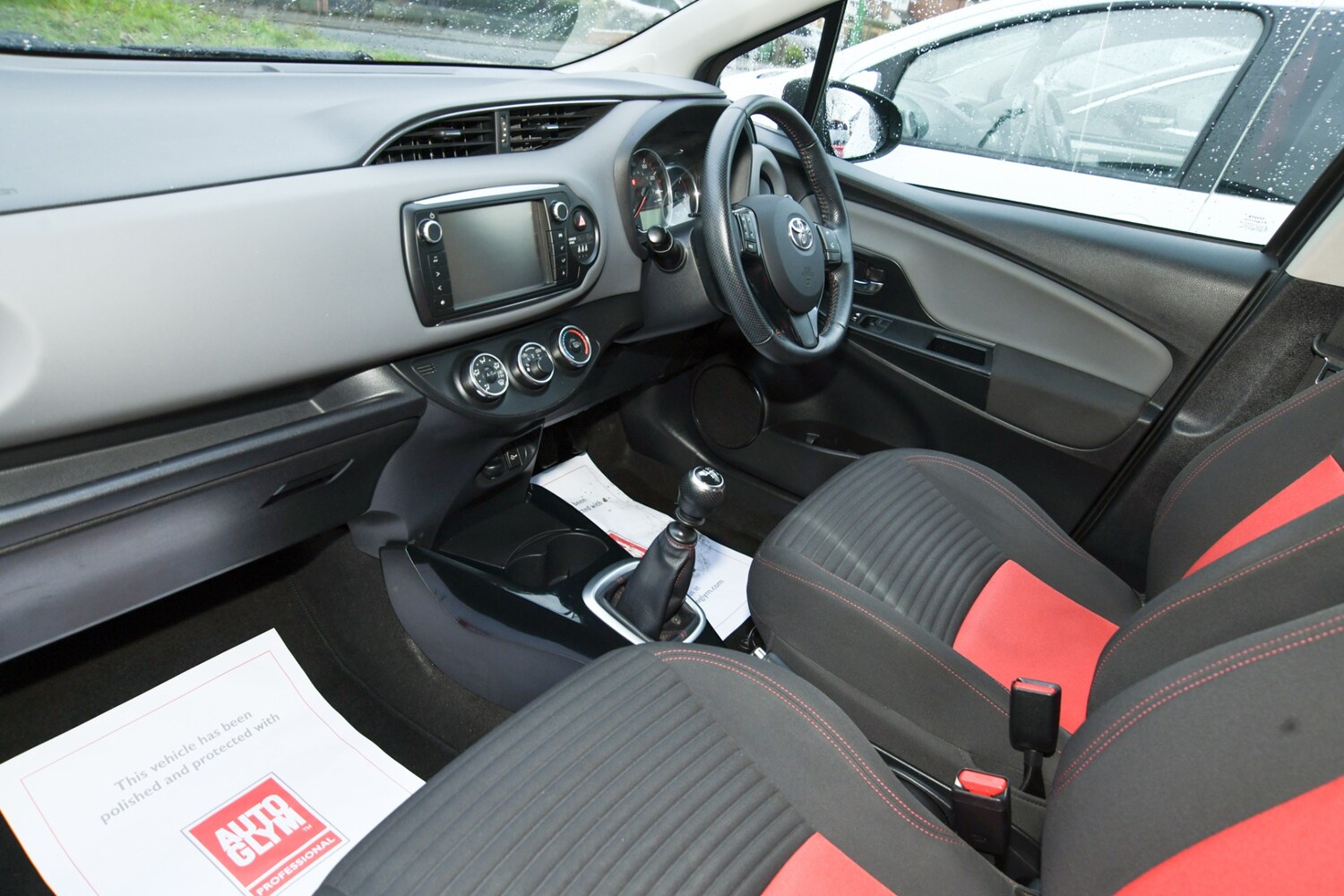 Used Toyota Yaris 2015 for sale - 77363227: Photo 20