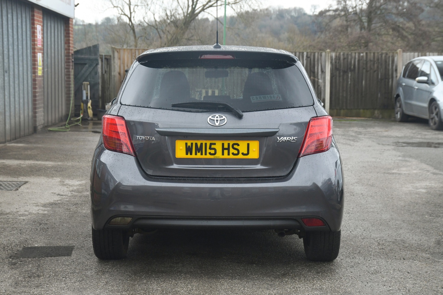 Used Toyota Yaris 2015 for sale - 77363227: Photo 5