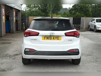 Used Hyundai i20 2019 for sale - 75334995: Photo